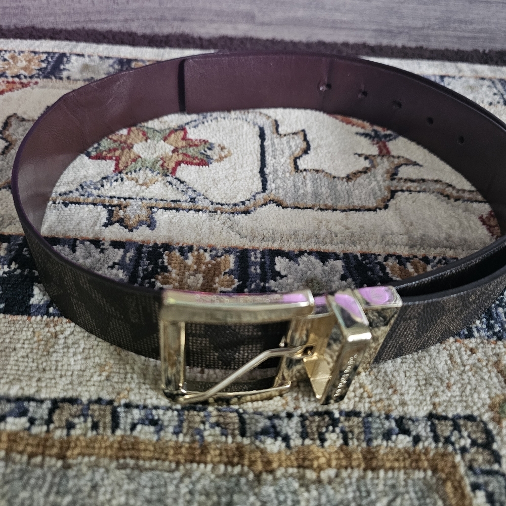 Michael Kors belt
